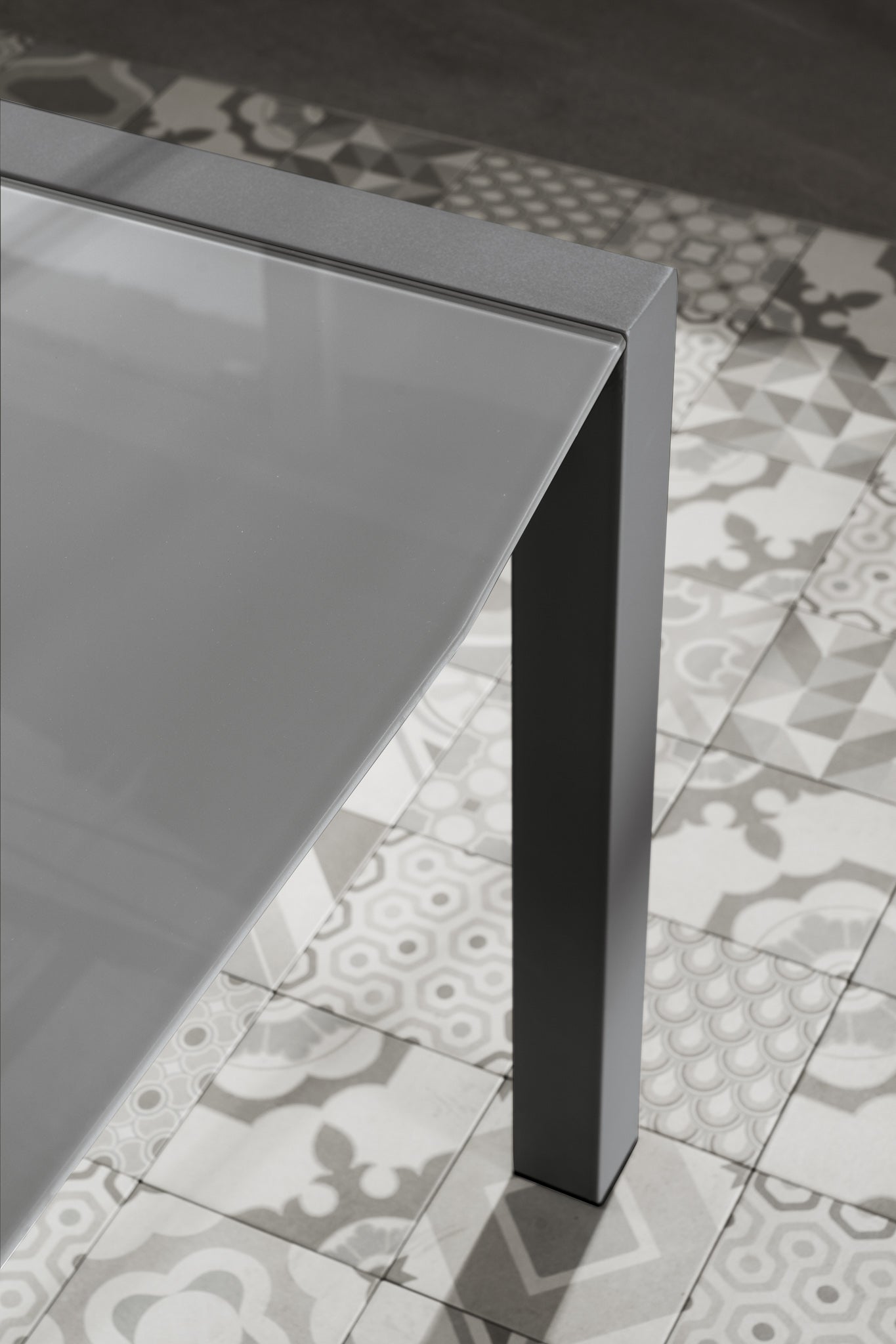 Tavolo allungabile con top in vetro Bunnari 136x85 cm - allungabile fino a 236 cm