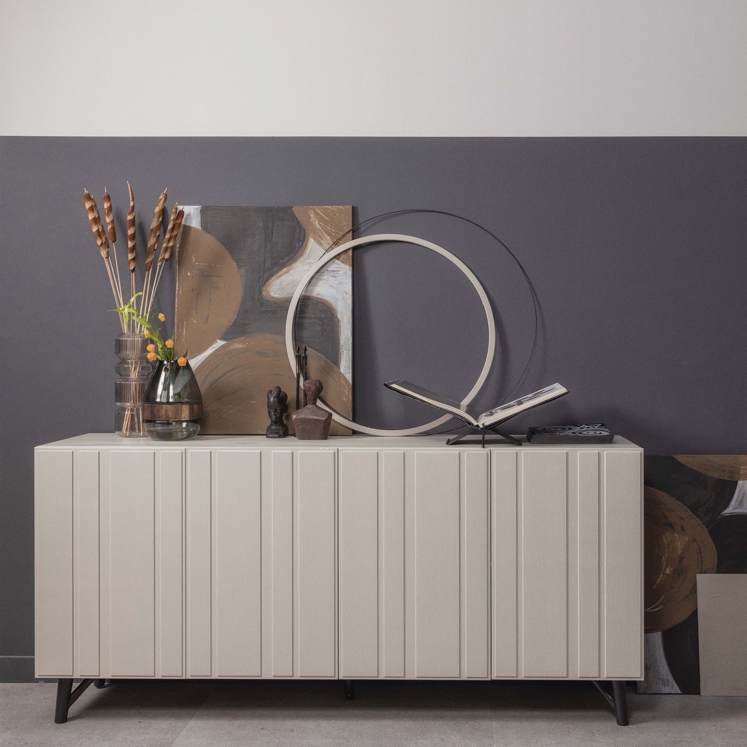 Credenza in legno di pino bianco nebbia Miller 85x181 cm